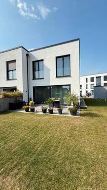 Foto - Reihenhaus an der Elbe - 1.387,00&nbsp;EUR Kaltmiete, ca.&nbsp; 116,00&nbsp;m&sup2;