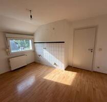 3-4 Zimmer + voll nutzbares durchgangzimmer - in begehrter Lage - Bochum Querenburg