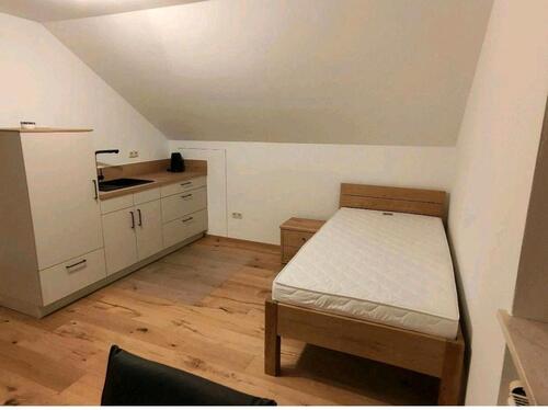 Foto - Vermiete möbliertes Appartement an Wochenendheimfahrer (So.-Fr.)