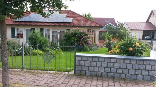 Foto - Bungalow, Niedrigenergie Haus mit Klimaanlage + PV