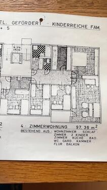 Foto - Helle 4 Zimmer Wohnung mit Fußbodenheizung, Balkon, Garage