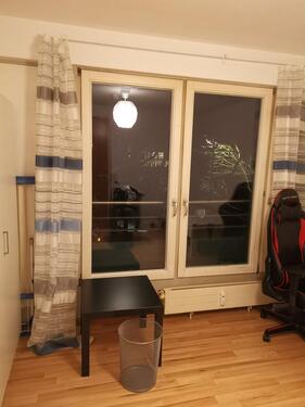 Foto - Wohnzimmer zu Vermieten - 500,00&nbsp;EUR Kaltmiete, ca.&nbsp; 13,00&nbsp;m&sup2;