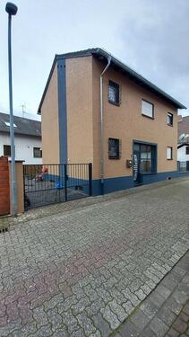 Foto - Einfamilienhaus mit 4 Zimmern zu verkaufen