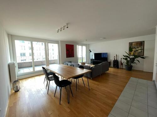 Foto - Helle 2-Zimmer Wohnung mit vollausgestatteter Küche 