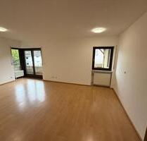 Mietwohnungen Helle 2-Zimmer-Wohnung mit Balkon in ruhiger Lage - Aschaffenburg Österreicher Kolonie