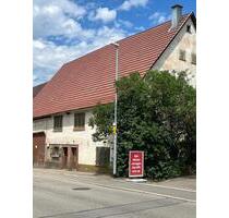 Bauernhaus, stark sanierungsbedürftig - Waldachtal