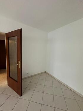 Foto - 1 Zimmer Erdgeschoßwohnung zur Miete in Wiesbaden