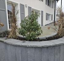 Attraktive 3-Zimmer-Souterrain-Wohnung, Terrasse & großer Garage - Heidenheim