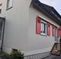 Doppelhaushälfte zu vermieten - 1.500,00&nbsp;EUR Kaltmiete, ca.&nbsp; 110,00&nbsp;m&sup2; in Laufenburg (Baden) (PLZ: 79725)