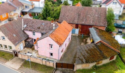 Foto - Einfamilienhaus mit Nebengelass und einliegerwohnung