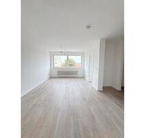 Schöne 3-Zimmer-Wohnung mit großem Wohnzimmer und Balkon in Gütersloh Schöne 3-Zimmer-Wohnung mit großem Wohnzimmer und Balkon in Gütersloh