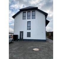 NEUEBAU 5-Zim. Wohnung in Büdingen.