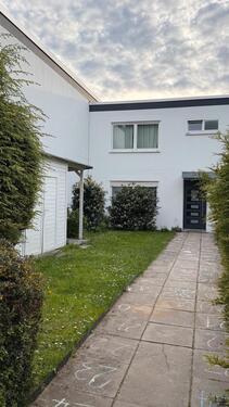 Foto - Modernes kernsaniertes Reihenhaus mit Garten von Privat