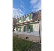 Erweiterbares Einfamilienhaus in bester Wohnlage von Privat - Grenzach-Wyhlen