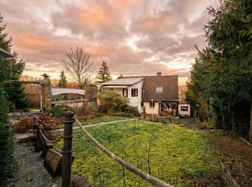 Foto - 7 Zimmer Einfamilienhaus zum Kaufen in Morsbach