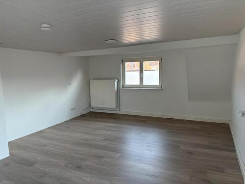 Foto - Altbauwohnung 2,5 Zimmer - 600,00 EUR Kaltmiete, ca.  60,00 m²