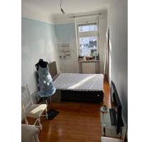 Schönes Helles WG Zimmer zentral gelegen - Wiesbaden