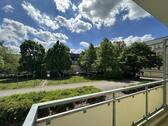 Foto - Zentrale 2-Zimmer-Wohnung (EG) mit Balkon & Dusche