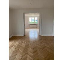 Mietwohnung 4-Zimmer Wohnung - 1.280,00 EUR Kaltmiete, ca. 107,00 m² in Oldenburg (PLZ: 26121) Ziegelhof Mietwohnung 4-Zimmer Wohnung - 1.280,00 EUR Kaltmiete, ca. 107,00 m² in Oldenburg (PLZ: 26121) Ziegelhof