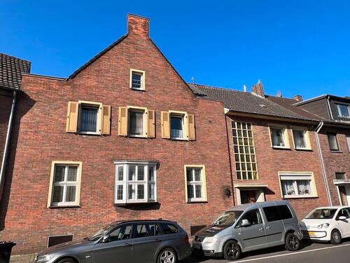 Foto - Rentables Mehrfamilienhaus mit 4 Wohnungen in Emmerich am Rhein