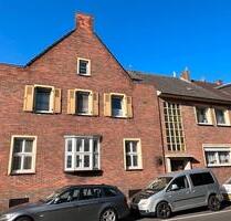 Rentables Mehrfamilienhaus mit 4 Wohnungen in Emmerich am Rhein