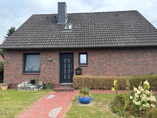 Foto - 6 Zimmer Einfamilienhaus zum Kaufen in Friedeburg