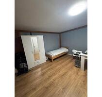 WG-Zimmer, Wohnung, Zimmer, - 470,00&nbsp;EUR Kaltmiete, ca.&nbsp; 15,00&nbsp;m&sup2; in Balingen (PLZ: 72336)