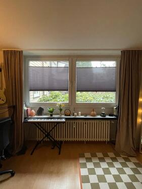 Foto - 1-Zimmer Wohnung mit Küche - 210,00 EUR Kaltmiete, ca.  26,00 m²