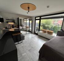 Sonnige 1 Zimmerwohnung mit Terrasse und Stellplatz in Lokstedt - Hamburg Eppendorf