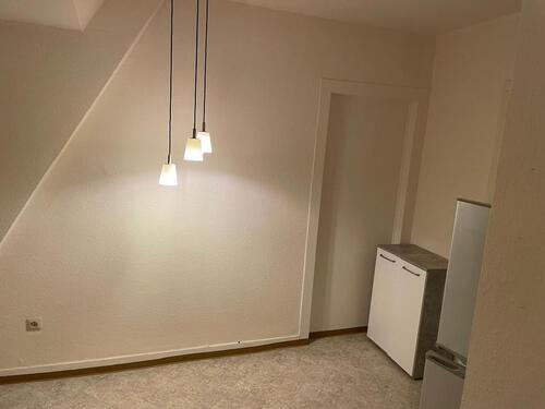 Foto - 2 Zimmer Dachgeschoßwohnung zur Miete in Stuttgart