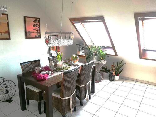 Foto - Vermietung schöne ruhige 4 ZKB Dachgeschoss - Wohnung Weibern