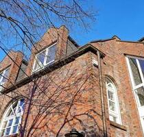 Vielseitige Wohnung für Wohnen und berufliche Nutzung! Ca. 42 m² Dachterrasse, Doppelgarage, Sauna! - Buchholz in der Nordheide