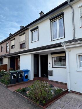 Foto - Reihenmittelhaus mit Garage in Delmenhorst Adelheide !NEUER PREIS