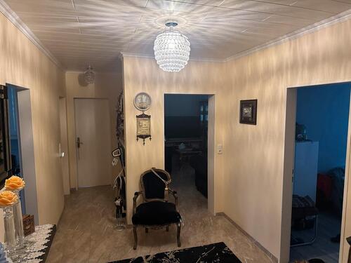 Foto - Komplett renovierte 4 Zimmer Eigentumswohnung 93qm