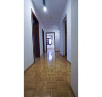 3-Zimmer Erdgeschosswohnung mit Süd-Terasse in Reutlingen