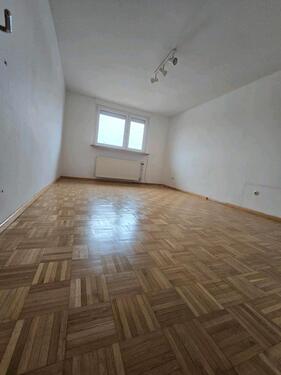 Foto - 3 Zimmer Dachgeschoßwohnung zur Miete in Dietzenbach
