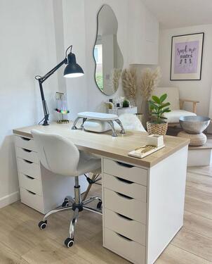 Foto - Kleiner Bereich für eigenes Nagelstudio, Beauty oder Kreatives