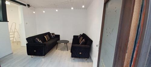 Foto - Gewerbeeinheit als FriseursalonKosmetikLagerBüro zu vermieten