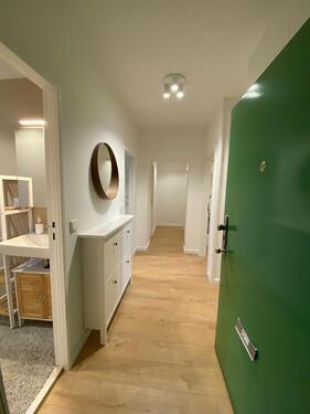 Foto - WG-Zimmer FREI - keine komplette Wohnung - frisch renoviert und möbliert!! Nähe FU-UniSteglitz