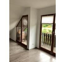 Gemütliche Dachgeschosswohnung - 400,00 EUR Kaltmiete, in Arnstadt (PLZ: 99310)