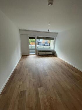 Foto - Beziehen Sie ein renoviertes 1-Zimmer-Appartment mit Balkon!