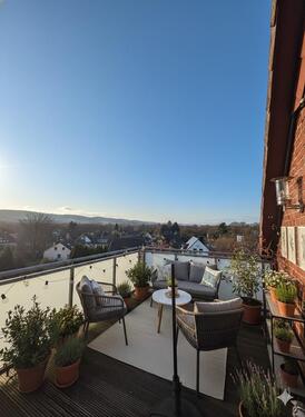 Foto - Von Privat helle und großzügige Wohnung mit Dachterrasse