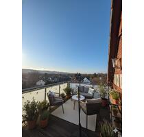 Von Privat helle und großzügige Wohnung mit Dachterrasse - Bückeburg