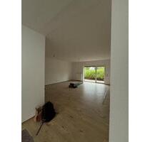 Erstbezug nach Kernsanierung: Moderne 4-Zimmer-Erdgeschosswohnung - Nauroth