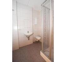 2-Zimmer-Wohnung in sehr attraktiver Wohnlage! Keine Kaution! - Hohenstein-Ernstthal