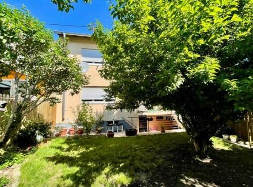 Foto - Ludweiler, schöne möblierte OG-Wohnung mit Einbauküche und Garten