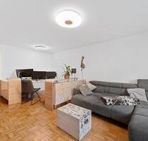 Gepflegte 3-Zimmer-ETW in Calw mit Balkon, Terrasse & Stellplatz