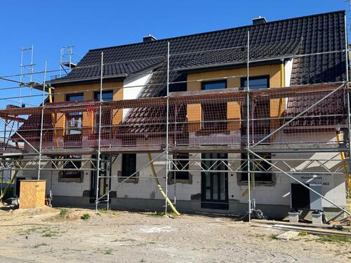 Foto - Doppelhaushälfte - 1.600,00&nbsp;EUR Kaltmiete, ca.&nbsp; 126,00&nbsp;m&sup2;