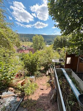 Foto - Einfamilienhaus mit großem Garten und viel Natur