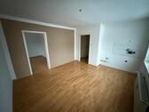Foto - Wohnung zu vermieten,Erste Etage,Garten, WARM MIETE